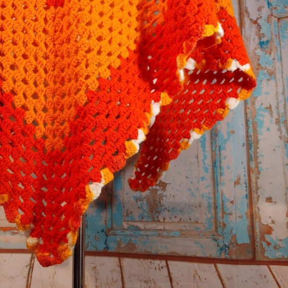no tag perfectly hand crochet cottage wrap/one size/mustard white and orange - Picture 7 of 10